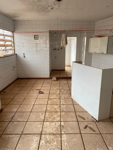 Alugar Casa / Padrão em Ribeirão Preto R$ 2.500,00 - Foto 13