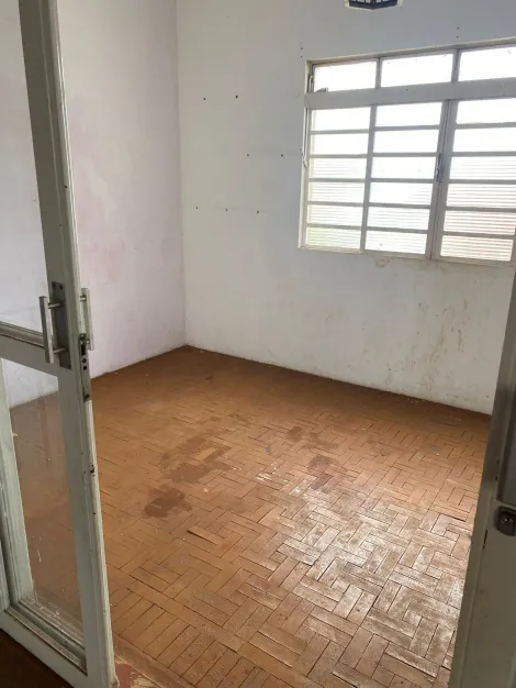 Alugar Casa / Padrão em Ribeirão Preto R$ 2.500,00 - Foto 17