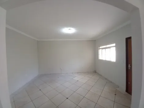 Alugar Casa / Padrão em Ribeirão Preto R$ 2.100,00 - Foto 5