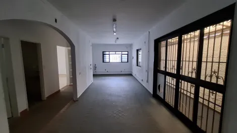 Comercial padrão / Casa comercial em Ribeirão Preto Alugar por R$8.000,00