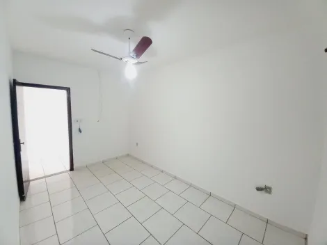 Alugar Casa / Padrão em Cravinhos R$ 2.200,00 - Foto 18