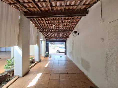 Alugar Casa / Padrão em Cravinhos R$ 2.500,00 - Foto 55