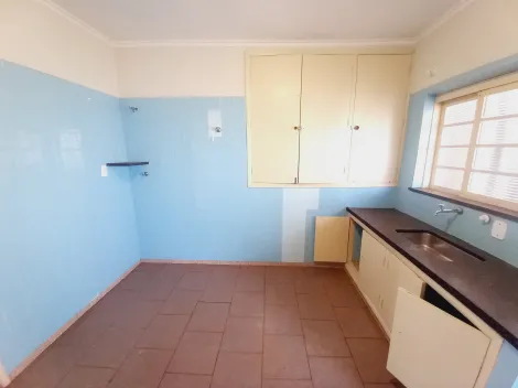 Alugar Casa / Padrão em Ribeirão Preto R$ 1.400,00 - Foto 14