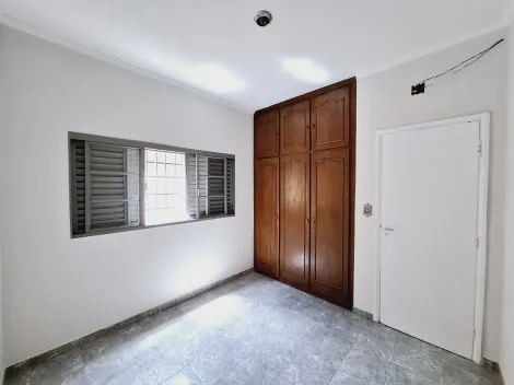 Alugar Casa / Padrão em Ribeirão Preto R$ 3.200,00 - Foto 18