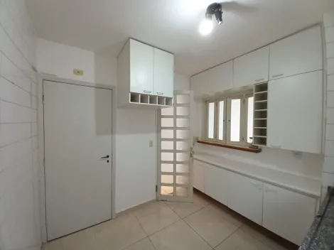 Alugar Apartamento / Padrão em Ribeirão Preto R$ 2.300,00 - Foto 4