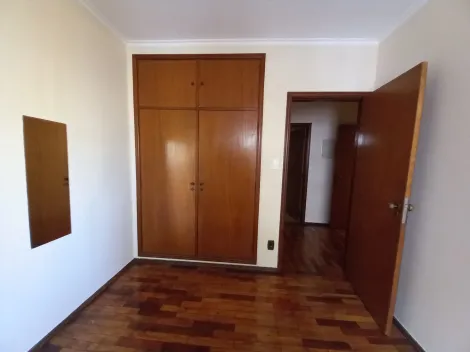 Alugar Apartamento / Padrão em Ribeirão Preto R$ 1.700,00 - Foto 9