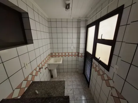 Alugar Apartamento / Padrão em Ribeirão Preto R$ 1.700,00 - Foto 12