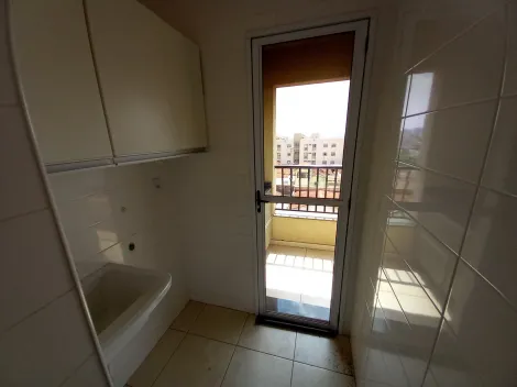 Alugar Apartamento / Padrão em Ribeirão Preto R$ 1.500,00 - Foto 12