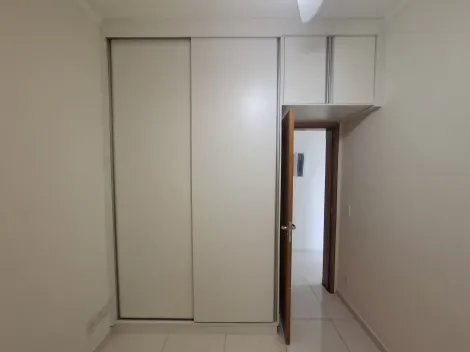 Alugar Apartamento / Padrão em Ribeirão Preto R$ 1.500,00 - Foto 9