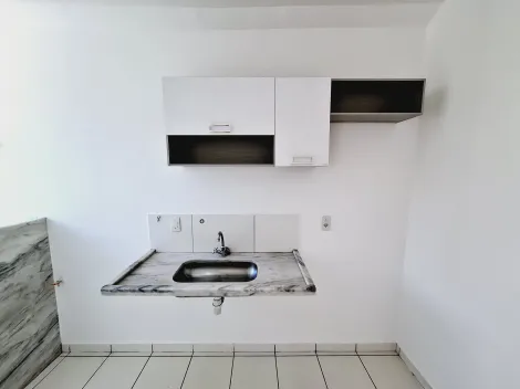 Alugar Apartamento / Padrão em Ribeirão Preto R$ 1.600,00 - Foto 6