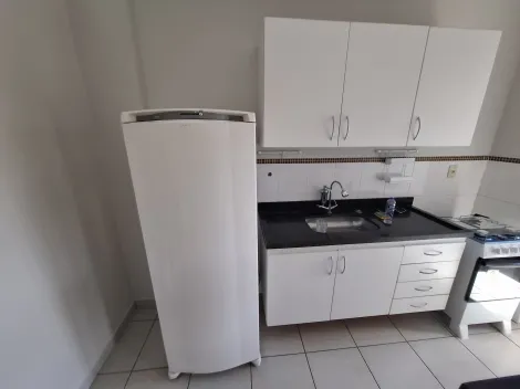 Alugar Apartamento / Padrão em Ribeirão Preto R$ 1.750,00 - Foto 8