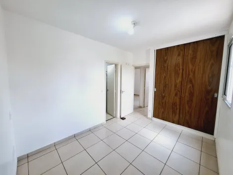 Alugar Apartamento / Padrão em Ribeirão Preto R$ 1.800,00 - Foto 8