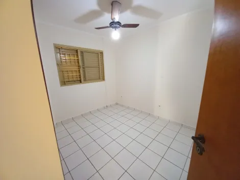 Alugar Apartamento / Padrão em Ribeirão Preto R$ 1.100,00 - Foto 9