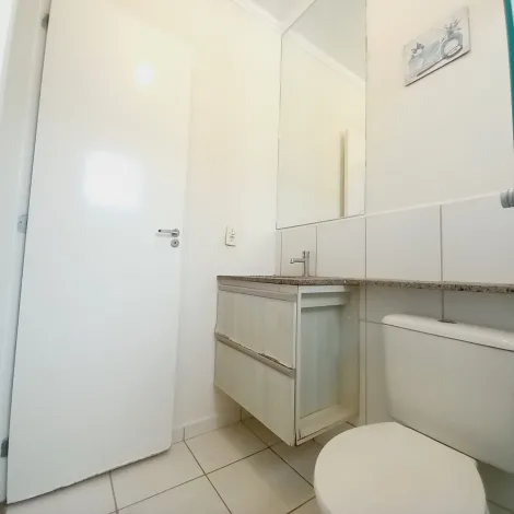 Alugar Casa condomínio / Sobrado em Ribeirão Preto R$ 2.400,00 - Foto 32