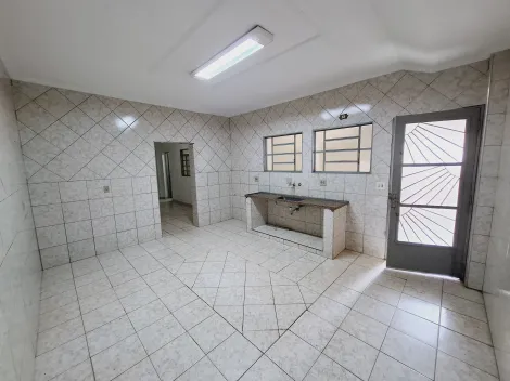 Alugar Casa / Padrão em Ribeirão Preto R$ 1.200,00 - Foto 6