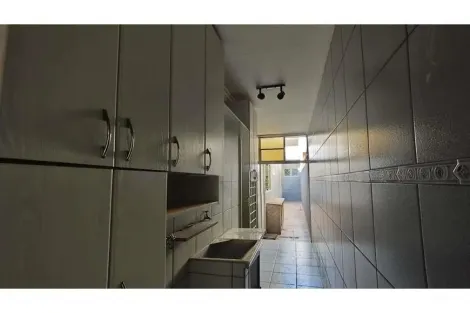 Alugar Casa / Padrão em Ribeirão Preto R$ 800,00 - Foto 14