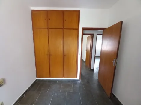 Alugar Apartamento / Padrão em Ribeirão Preto R$ 1.800,00 - Foto 11