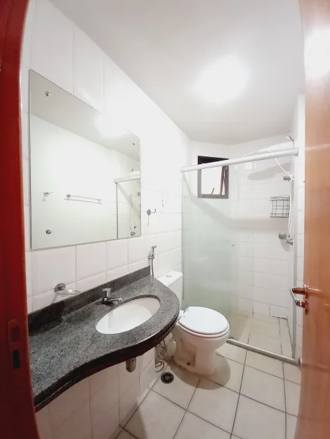 Alugar Apartamento / Padrão em Ribeirão Preto R$ 1.400,00 - Foto 7