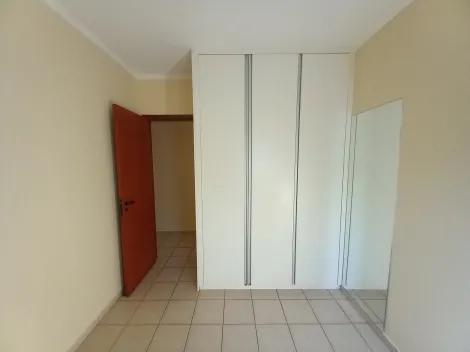 Alugar Apartamento / Padrão em Ribeirão Preto R$ 1.900,00 - Foto 8