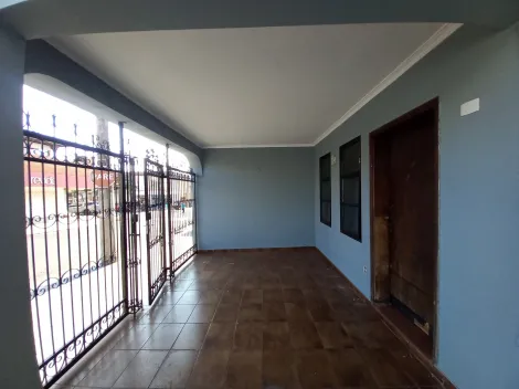 Casa / Padrão em Ribeirão Preto Alugar por R$3.000,00