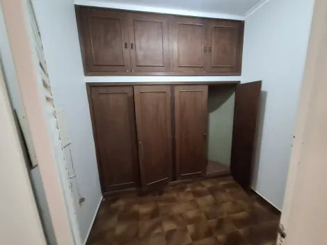 Alugar Casa / Padrão em Ribeirão Preto R$ 2.300,00 - Foto 13