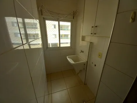 Alugar Apartamento / Padrão em Ribeirão Preto R$ 1.800,00 - Foto 12