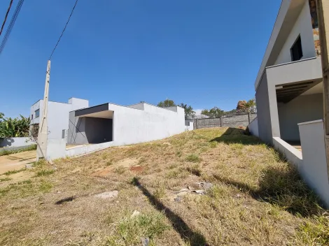 Terreno / Condomínio em Bonfim Paulista , Comprar por R$212.000,00