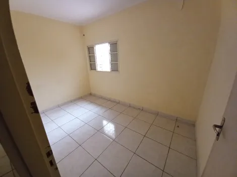 Alugar Casa / Padrão em Ribeirão Preto R$ 1.600,00 - Foto 9