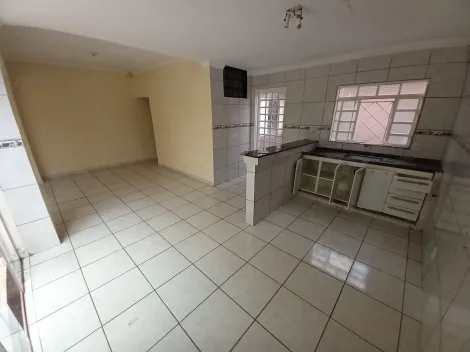 Alugar Casa / Padrão em Ribeirão Preto R$ 1.600,00 - Foto 10