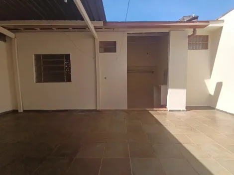 Alugar Casa / Padrão em Ribeirão Preto R$ 1.500,00 - Foto 9