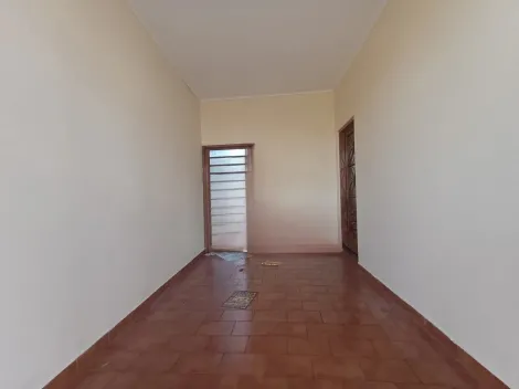 Alugar Casa / Padrão em Ribeirão Preto R$ 1.500,00 - Foto 2