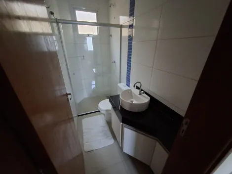 Alugar Apartamento / Padrão em Ribeirão Preto R$ 1.600,00 - Foto 9