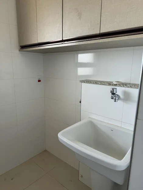 Alugar Apartamento / Padrão em Ribeirão Preto R$ 3.700,00 - Foto 8