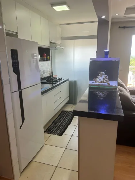 Alugar Apartamento / Padrão em Ribeirão Preto R$ 1.500,00 - Foto 3