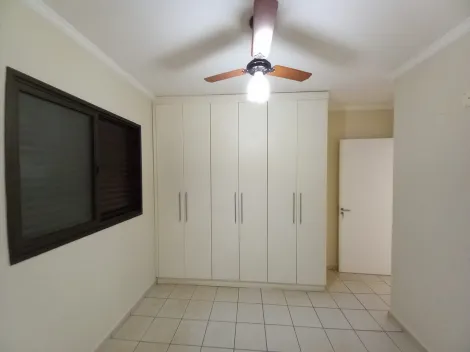 Alugar Apartamento / Padrão em Ribeirão Preto R$ 1.600,00 - Foto 8