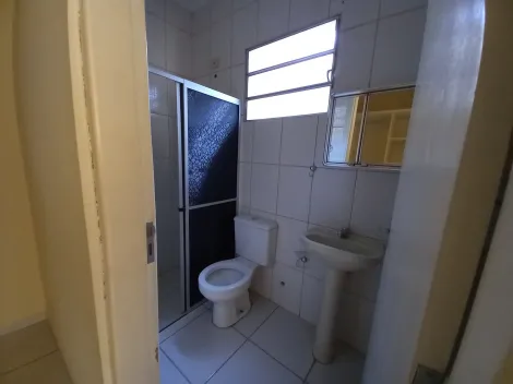 Alugar Apartamento / Padrão em Ribeirão Preto R$ 1.700,00 - Foto 10