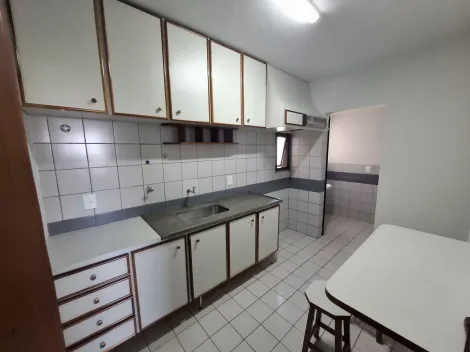 Alugar Apartamento / Padrão em Ribeirão Preto R$ 1.000,00 - Foto 2