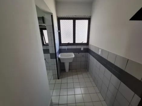 Alugar Apartamento / Padrão em Ribeirão Preto R$ 1.000,00 - Foto 4