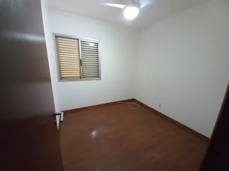 Alugar Apartamento / Padrão em Ribeirão Preto R$ 1.900,00 - Foto 12