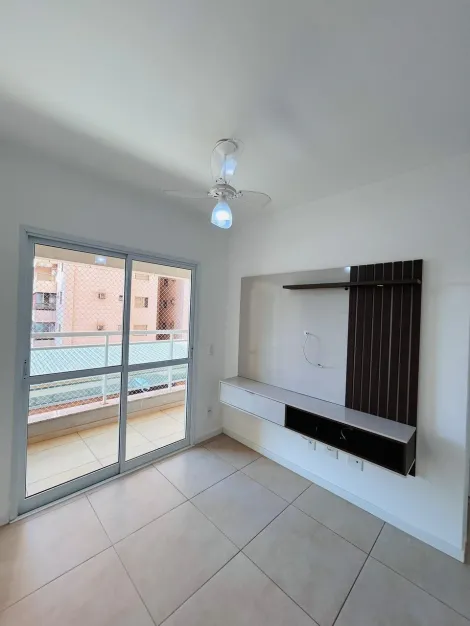 Alugar Apartamento / Padrão em Ribeirão Preto R$ 1.800,00 - Foto 2