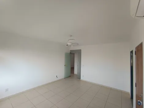 Alugar Apartamento / Padrão em Ribeirão Preto R$ 1.600,00 - Foto 4