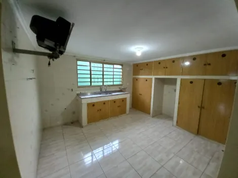 Alugar Casas / Padrão em Ribeirão Preto R$ 1.700,00 - Foto 5