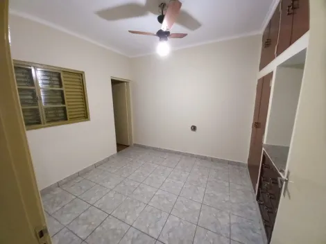 Alugar Casa / Padrão em Ribeirão Preto R$ 1.700,00 - Foto 7