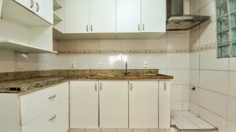 Alugar Apartamento / Padrão em Ribeirão Preto R$ 2.500,00 - Foto 9