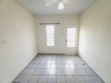 Alugar Casa / Padrão em Ribeirão Preto R$ 900,00 - Foto 13