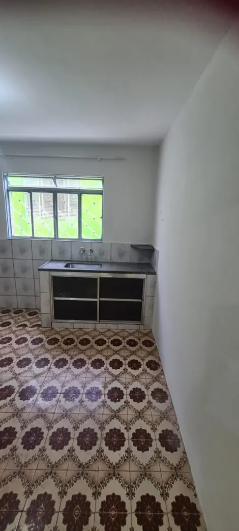 Alugar Casa / Padrão em Ribeirão Preto R$ 850,00 - Foto 10