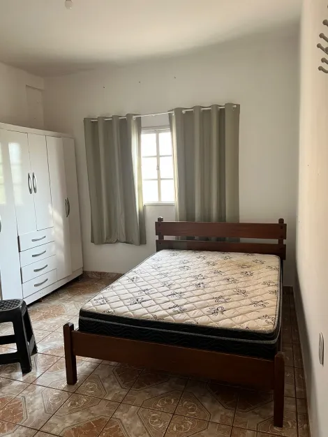 Alugar Casa / Padrão em Ribeirão Preto R$ 1.400,00 - Foto 8