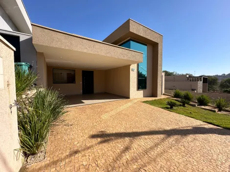 Casa condomínio / Padrão em Bonfim Paulista 