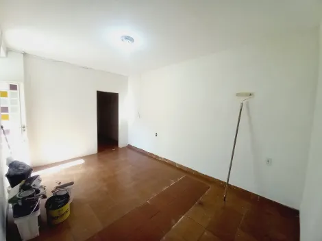 Alugar Casa / Padrão em Ribeirão Preto R$ 650,00 - Foto 3