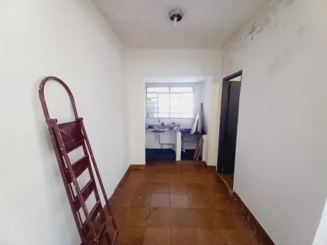 Alugar Casa / Padrão em Ribeirão Preto R$ 650,00 - Foto 7